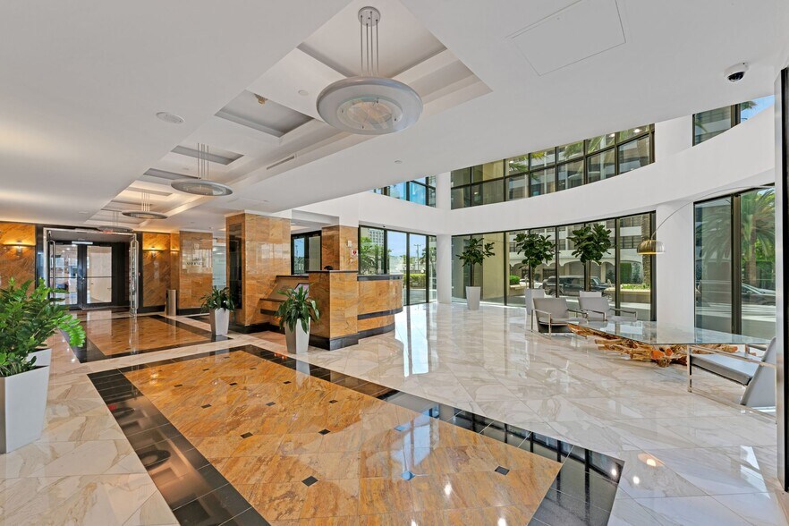 More Photos Of 75 Valencia Ave, Coral Gables Office For Lease