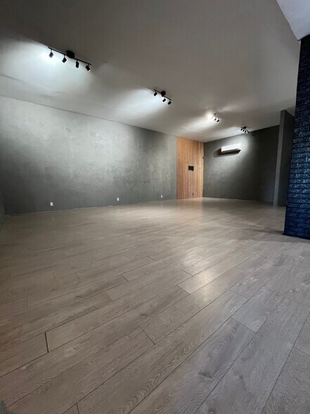 More Photos Of 3532 Broadway, Los Angeles Storefront Retail Office For Lease