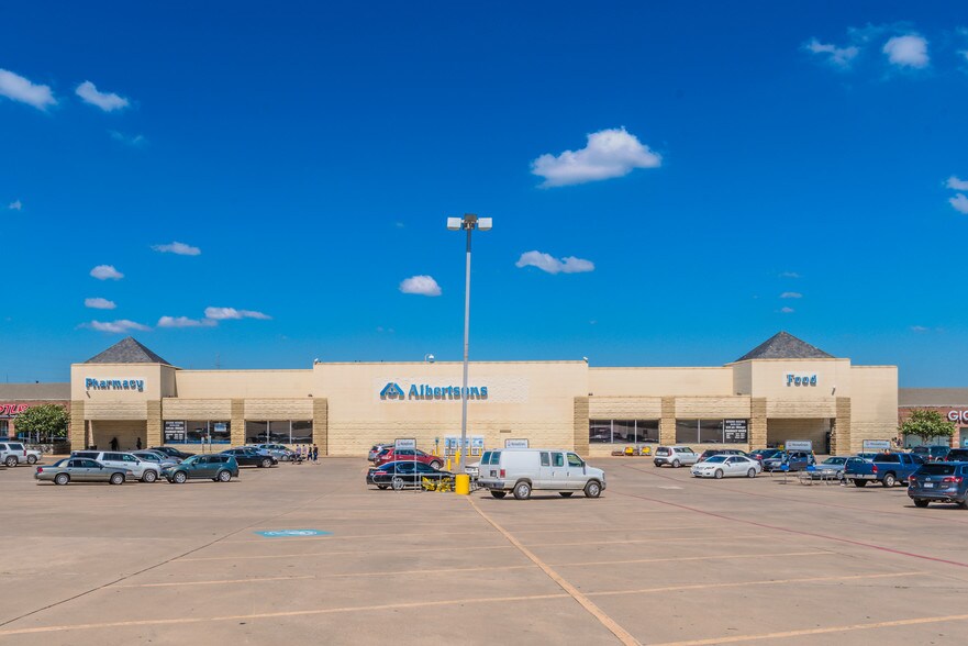 More Photos Of 6729-6759 Bridge St, Fort Worth Unknown For Lease