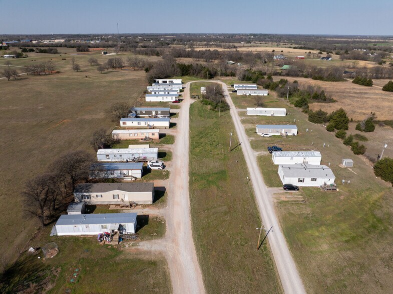 More Photos Of 16504 Gaddy Rd, Shawnee Manufactured Housing Mobile Home Park For Sale