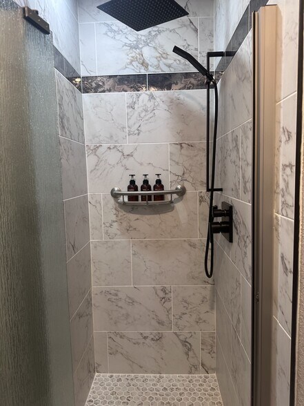 More Photos Of 430 S C St, Virginia City Hotel For Sale