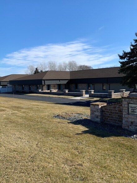 More Photos Of 3177 French Rd, De Pere Freestanding For Sale
