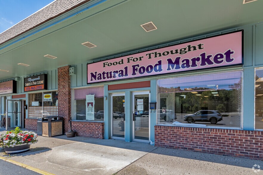 More Photos Of 109-115 Skyline Dr, Ringwood Unknown For Lease