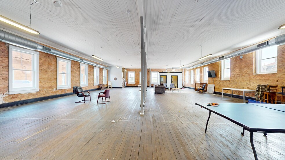 More Photos Of 110 N Broad St, Monroe Storefront Retail Office For Sale