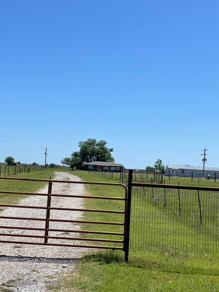 More Photos Of 22419 Highway 74, Elmore City Land For Sale