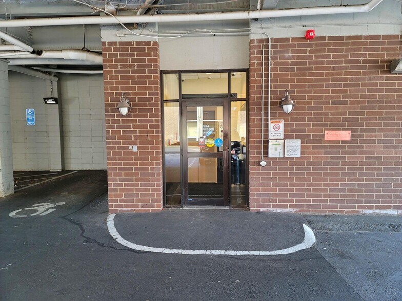 More Photos Of 1234 Summer St, Stamford Office For Sale