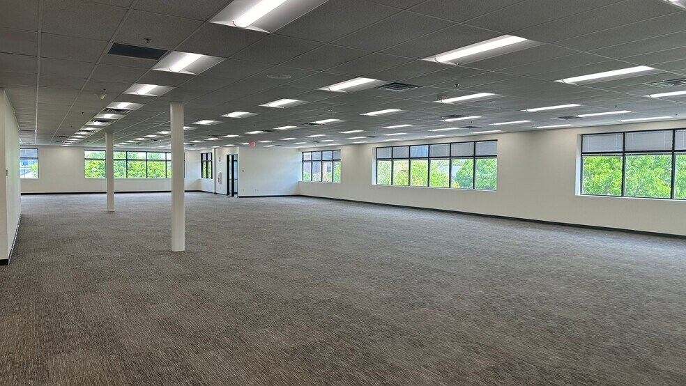 More Photos Of 2041 S Cobalt Point Way, Meridian Office For Lease