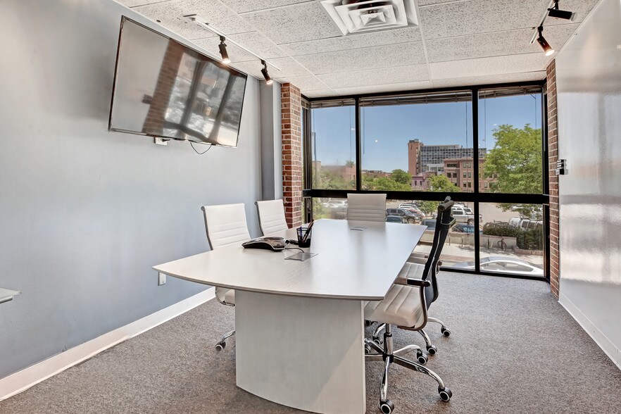 More Photos Of 1909 Broadway St, Boulder Office For Lease