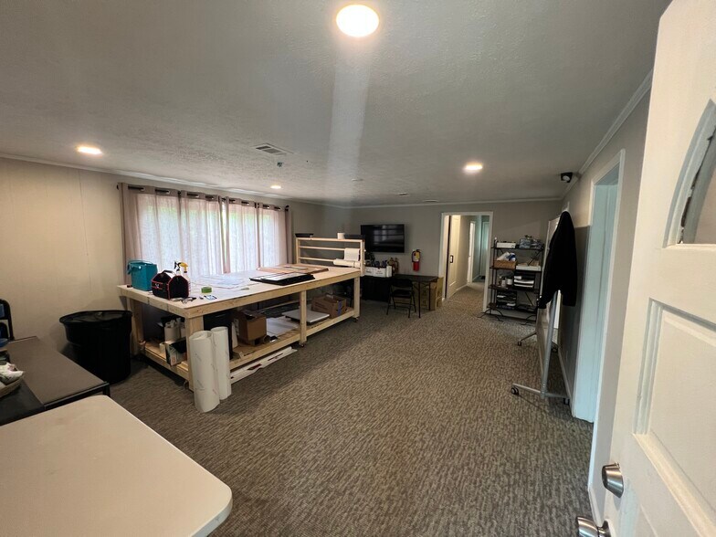 More Photos Of 240 Boyd St, Holly Springs Loft Creative Space For Lease