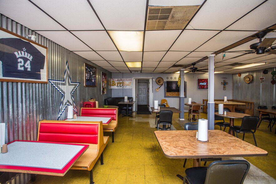 More Photos Of 6313 19th St, Lubbock Fast Food For Sale