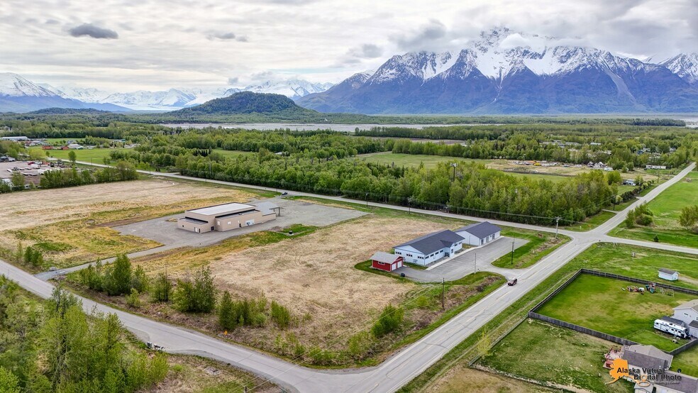 More Photos Of 1075 S Inner Springer Loop, Palmer Industrial For Sale