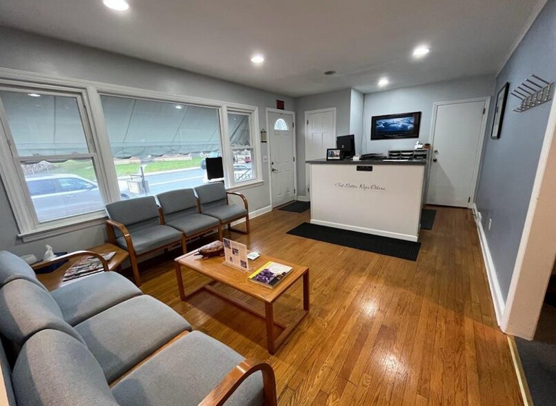 More Photos Of 825 Philadelphia Rd, Easton Medical For Sale