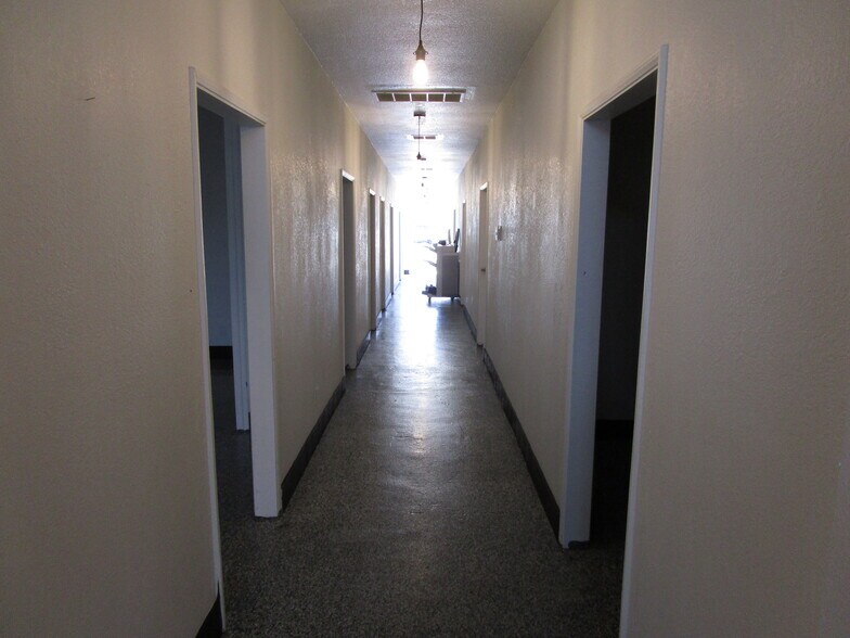 More Photos Of 3768 10th St, Riverside Loft Creative Space For Sale