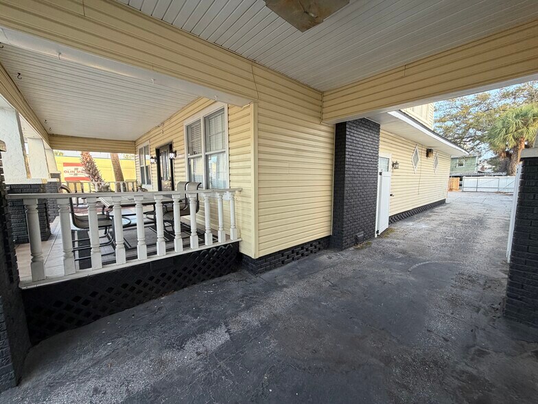 More Photos Of 2001 W Kennedy Blvd, Tampa Office For Sale