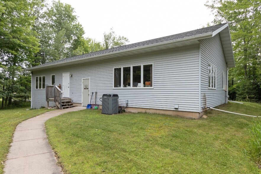 More Photos Of 226126 Hummingbird Rd, Wausau Medical For Sale