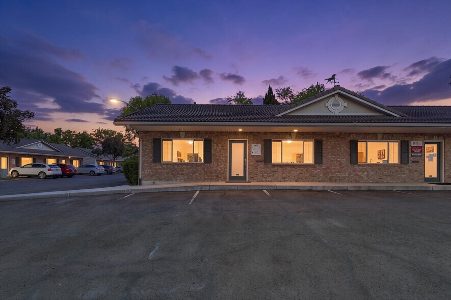 Primary Photo Of 1372 S 740 E, Orem Office For Lease