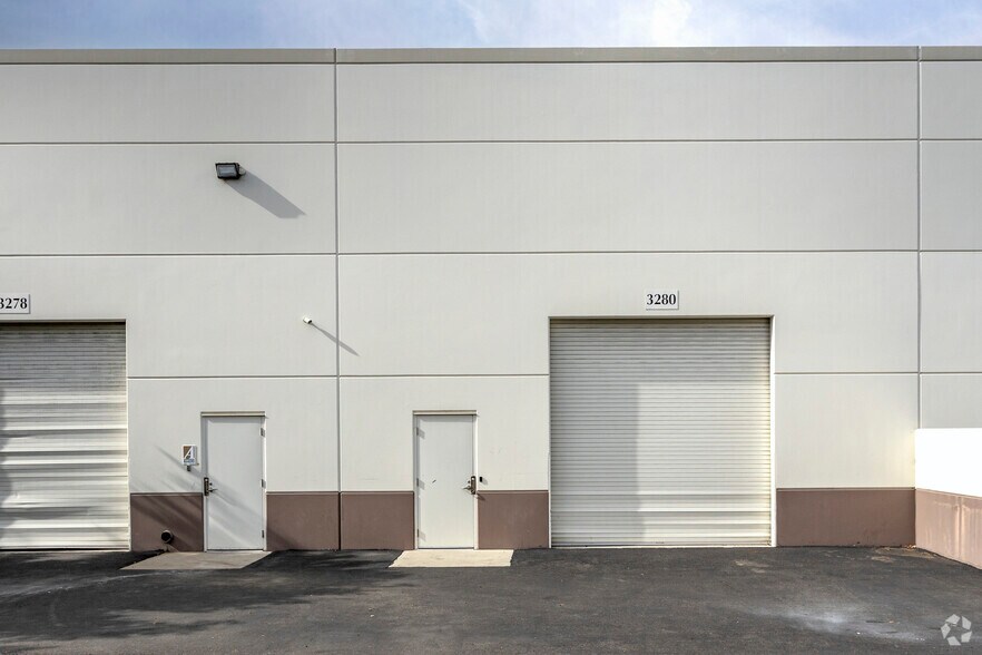 More Photos Of 3280 Grey Hawk Ct, Carlsbad Research And Development For Lease