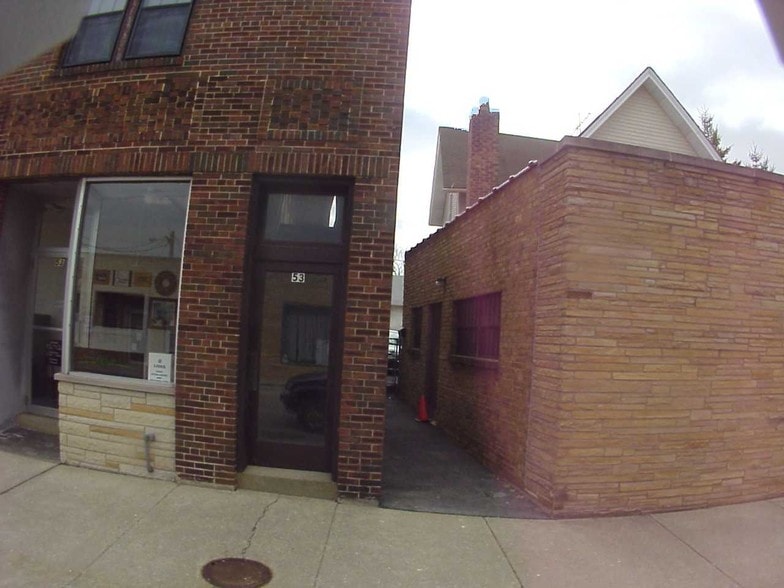 More Photos Of 53 Highwood Ave, Highwood Storefront For Lease