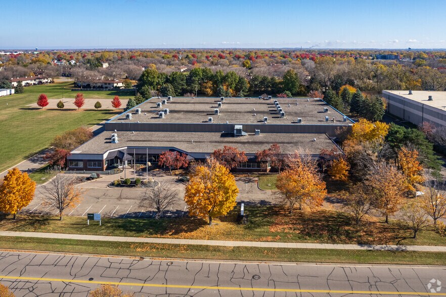 More Photos Of 8700 N Wyoming Ave, Brooklyn Park Manufacturing For Lease