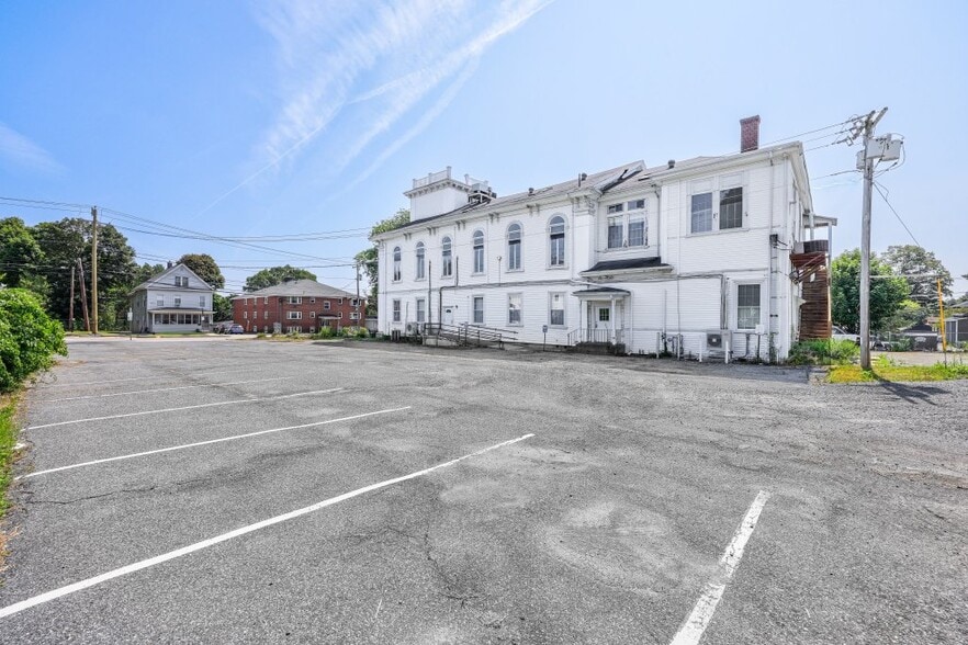 More Photos Of 86 Pleasant St, Marlborough Religious Facility For Sale