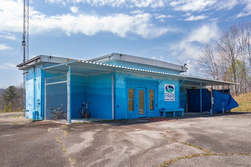 More Photos Of 1 Pari Dr, Rosman Specialty For Sale