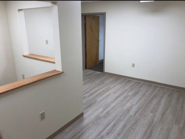 More Photos Of 215 Toll Gate Rd, Warwick Medical For Lease