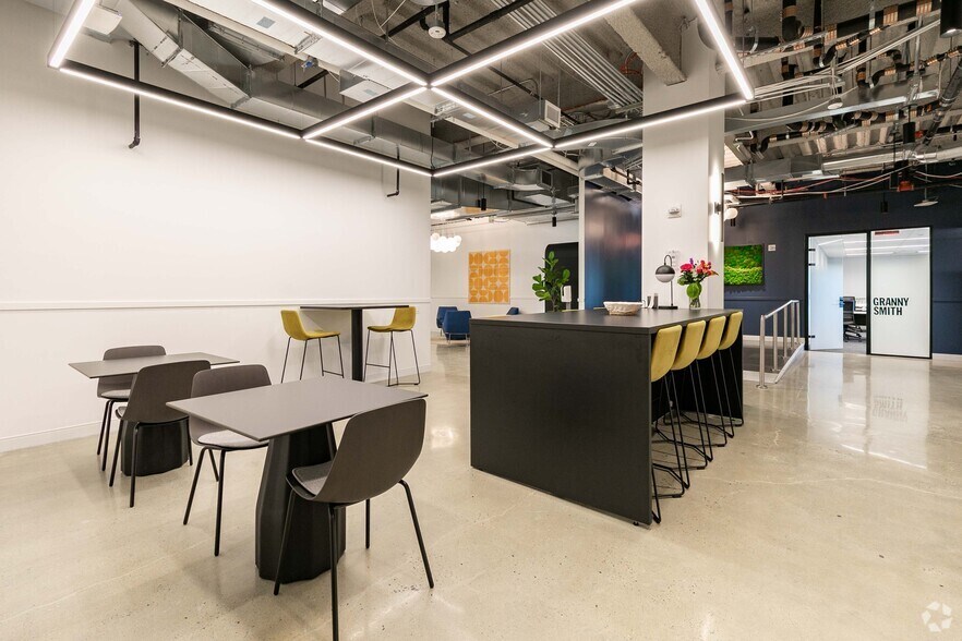 More Photos Of 115 Myrtle Ave, Brooklyn Office For Lease