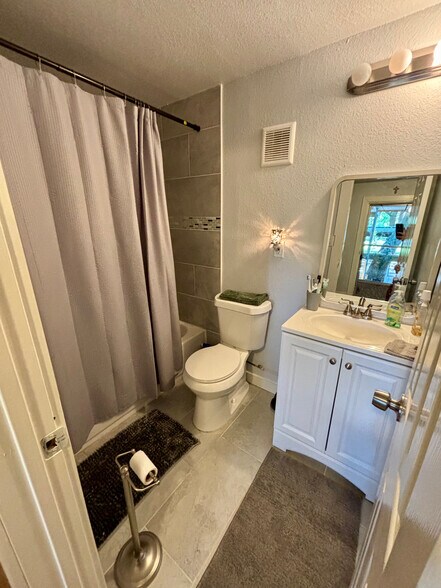 More Photos Of 3600 Reading St, Bacliff Manufactured Housing Mobile Home Park For Sale