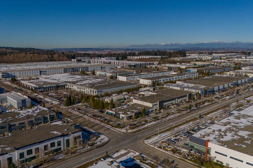 More Photos Of 19288 22nd Ave, Surrey Warehouse For Lease