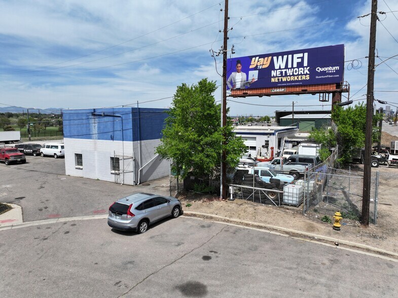 More Photos Of 1600 S Santa Fe Dr, Denver Auto Repair For Lease