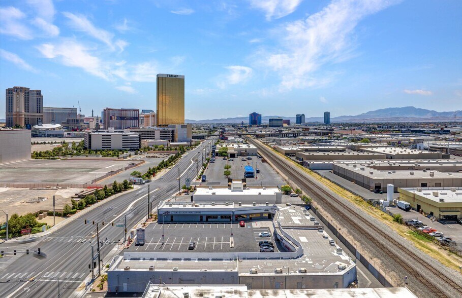 More Photos Of 2971 Sammy Davis Jr Dr, Las Vegas Freestanding For Sale