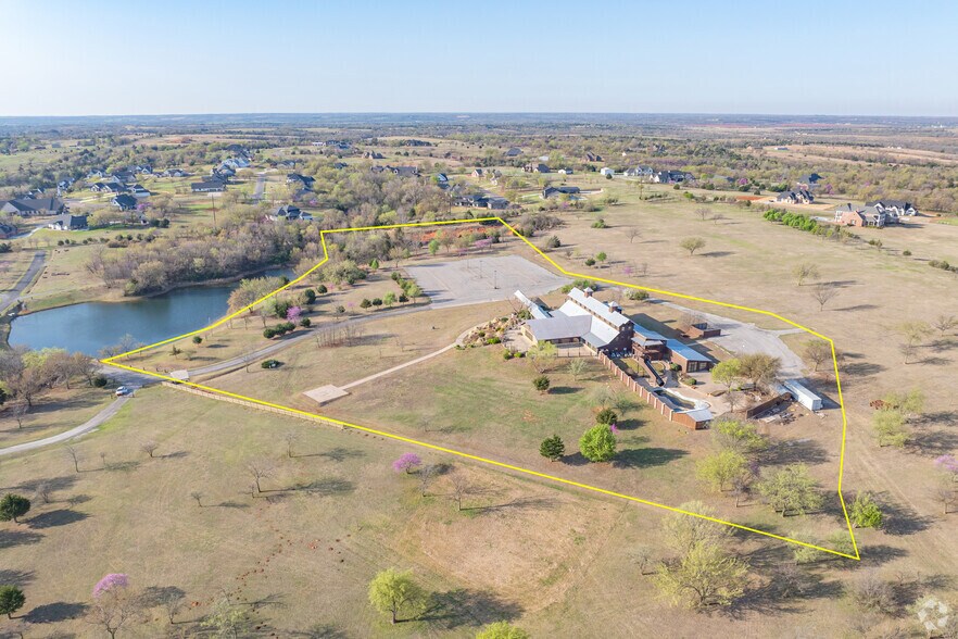 More Photos Of 468 SW 24th Ave, Goldsby Lodge Meeting Hall For Sale