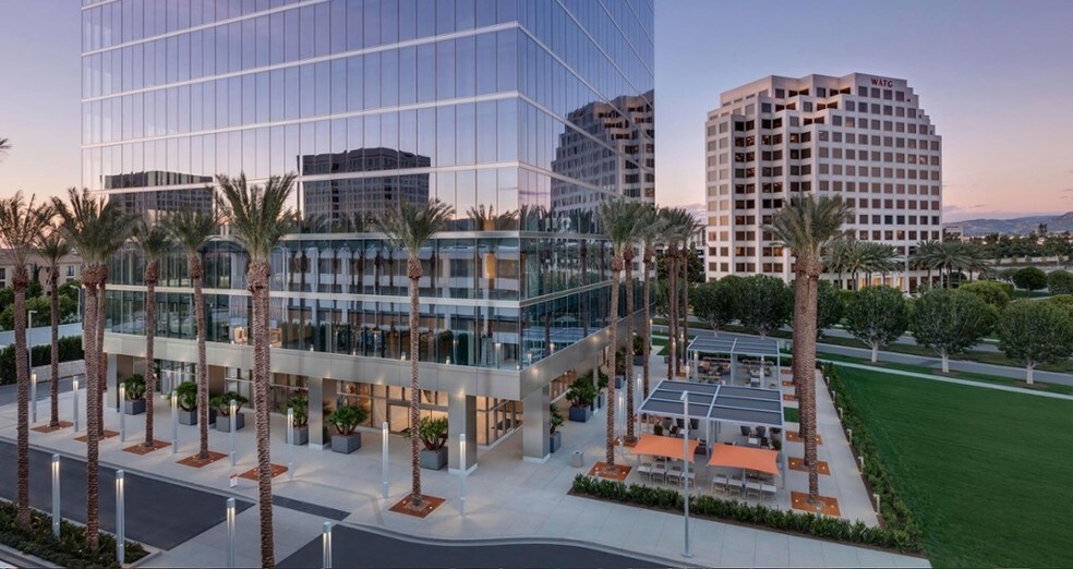 Primary Photo Of 200 Spectrum Center Dr, Irvine Office For Lease