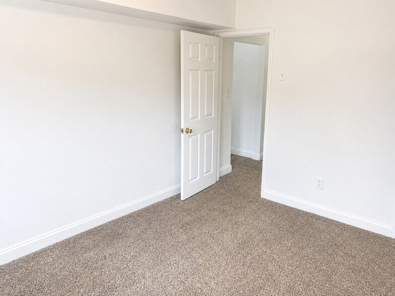 More Photos Of 311 Marathon Ave, Dayton Apartments For Sale