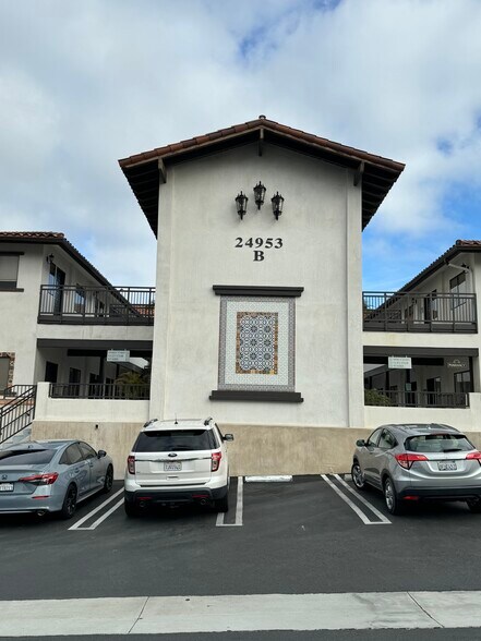 More Photos Of 24953 Paseo De Valencia, Laguna Hills Medical For Sale