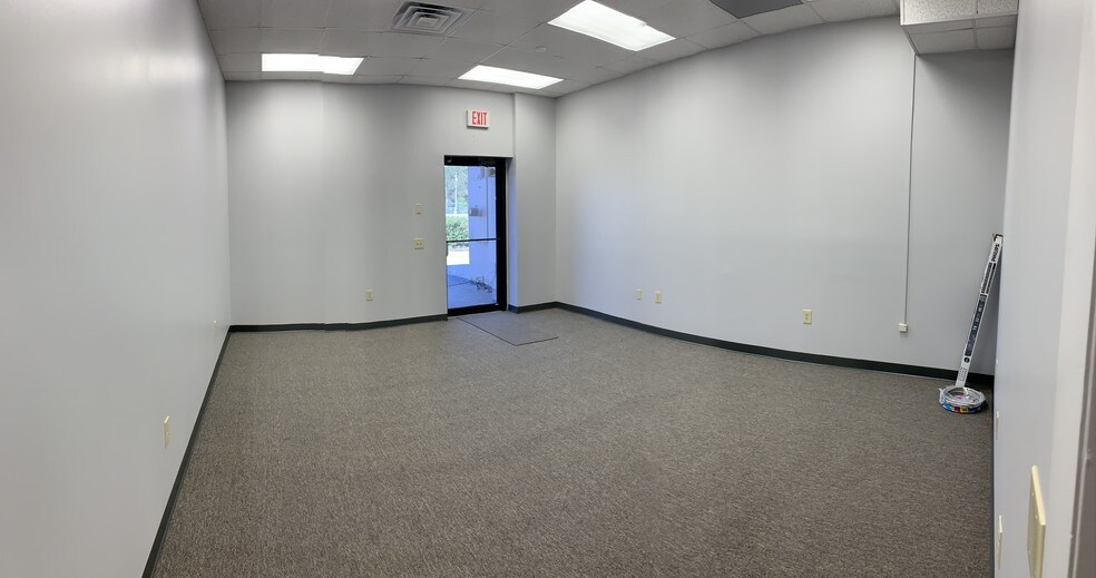 More Photos Of 11301 N US Hwy 301, Thonotosassa Medical For Lease