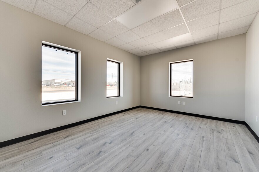 More Photos Of TBD Lot 4 ECR 140, Midland Warehouse For Lease