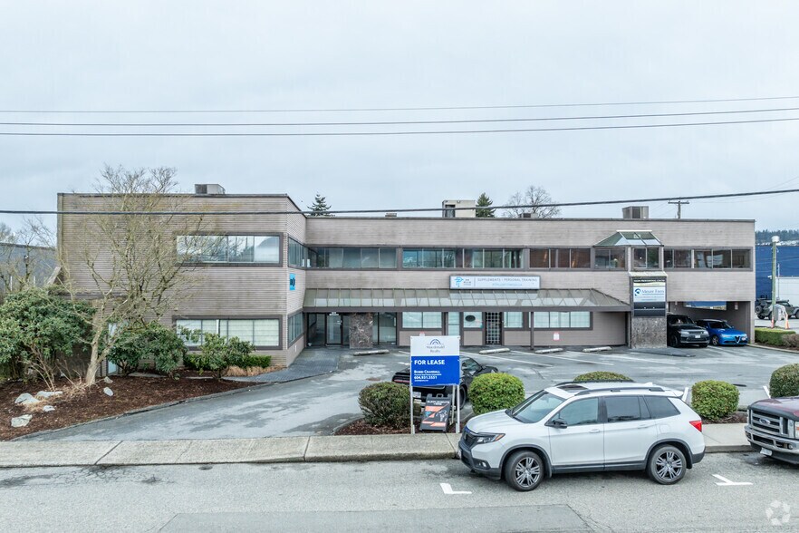More Photos Of 2264 Elgin Av, Port Coquitlam Office For Lease