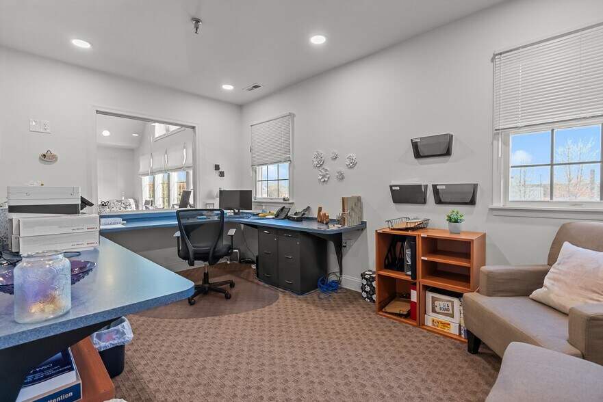 More Photos Of 790 Newtown Yardley Rd, Newtown Medical For Sale