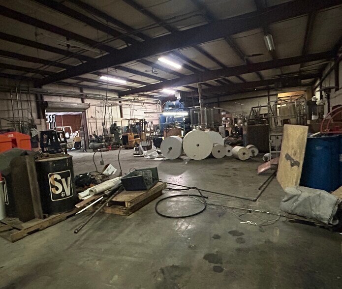More Photos Of 5359 Highway 301, Trenton Manufacturing For Sale