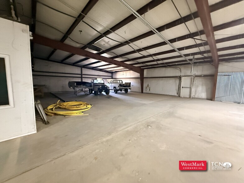 More Photos Of 3701 N Frankford Ave, Lubbock Industrial For Sale