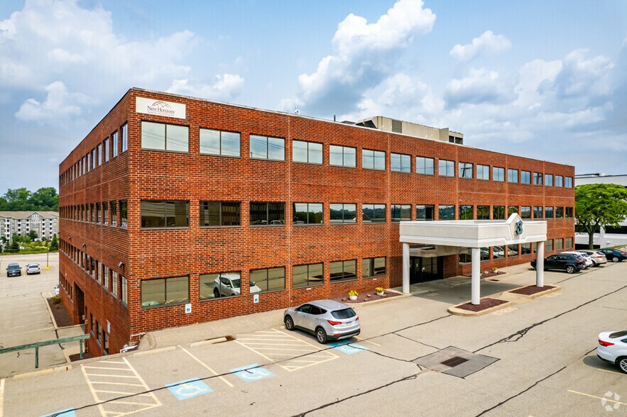Primary Photo Of 3 Parkway Center, Pittsburgh Office For Sale