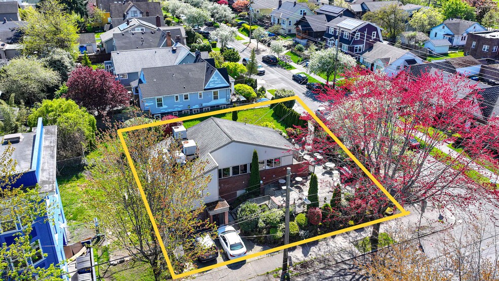 More Photos Of 2605 E Cherry St, Seattle Restaurant For Sale