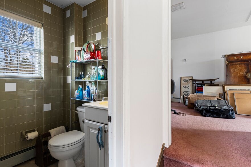 More Photos Of 3626 Winding Way, Newtown Square Warehouse For Sale