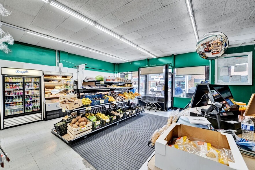 More Photos Of 147 Chestnut St, Roselle Park Storefront Retail Residential For Sale