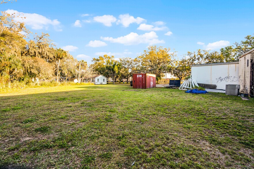More Photos Of 107 E Polk Ave, Lake Wales General Retail For Sale