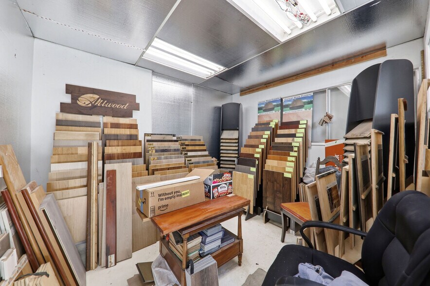 More Photos Of 100 N Hill Dr, Brisbane Light Manufacturing For Sale