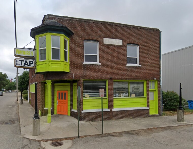 Primary Photo Of 4 Davis St, Hamlet Restaurant For Sale