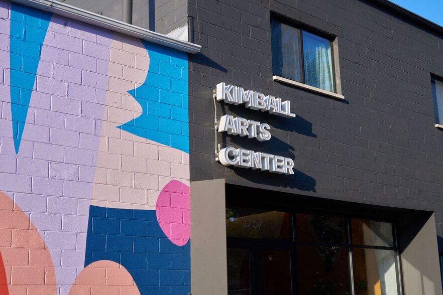 More Photos Of 1757 N Kimball Ave, Chicago Flex For Lease