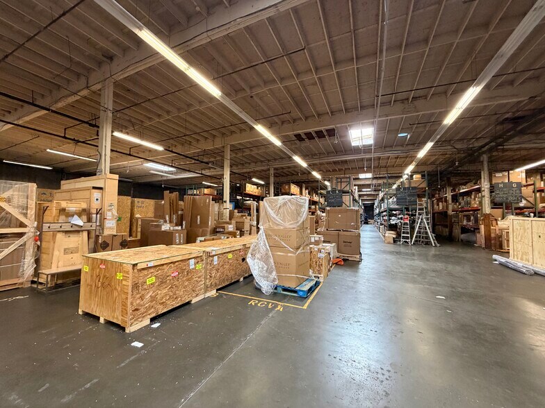 More Photos Of 405 S Airport Blvd, South San Francisco Warehouse For Lease